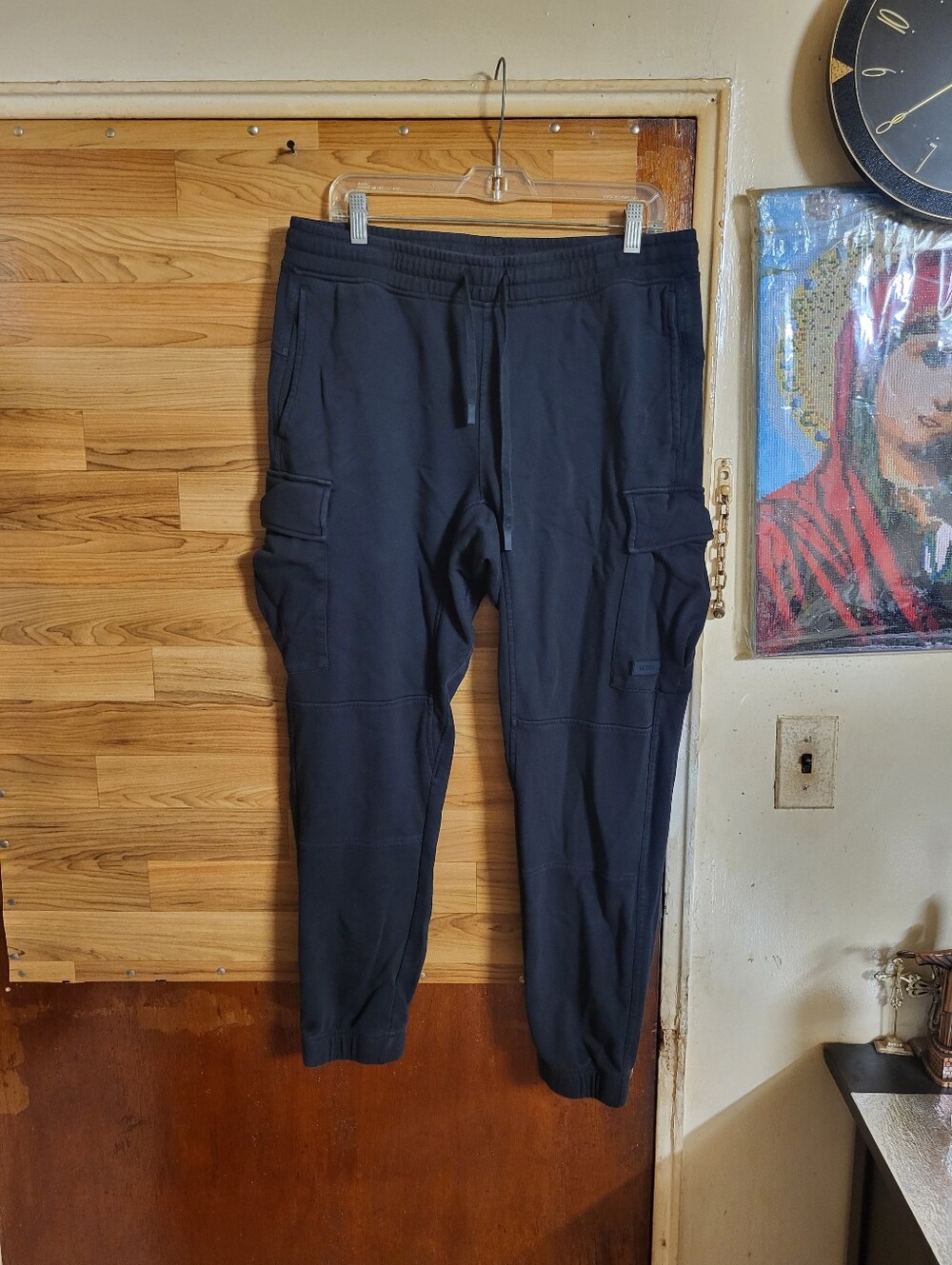 H&M Move Regular Fit Sports Cargo Joggers Black Size Large